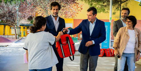Distribuição Kits de Emergência - Escolas de Cascais | Outubro 2026