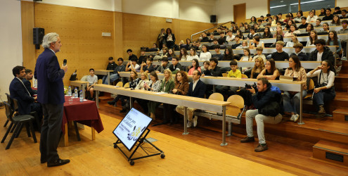Visita do Sr. Secretário de Estado do Tesouro e Finanças, à Escola Secundaria Fernando Lopes Graça