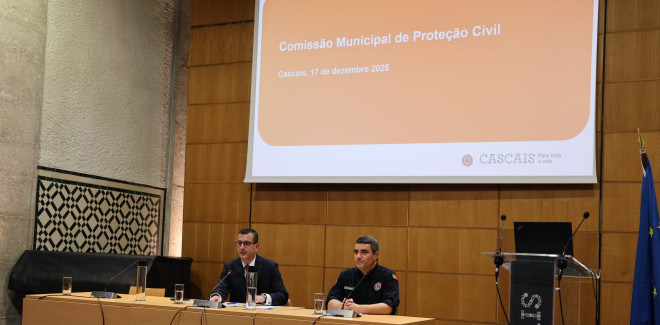  Cascais reforça articulaçã ...