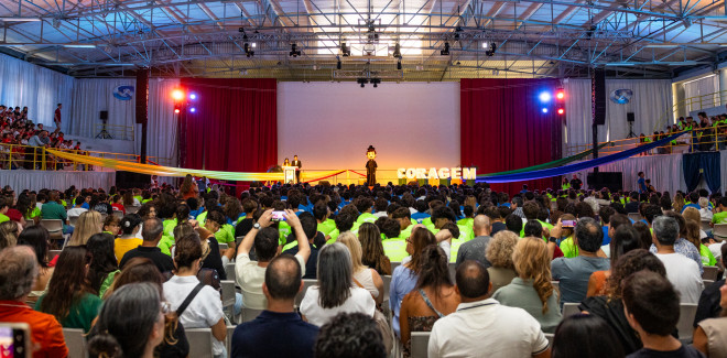  Sessão de abertura reuniu a  ...