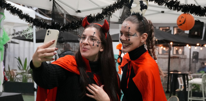  Celebre o Halloween em  ...