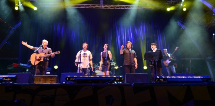 Festas do Mar | João Gil & Amigos [primeira parte do Dengaz]