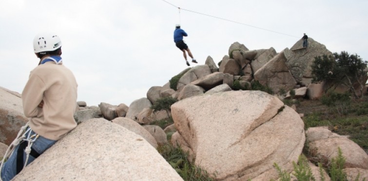 Pedra Amarela Campo Base