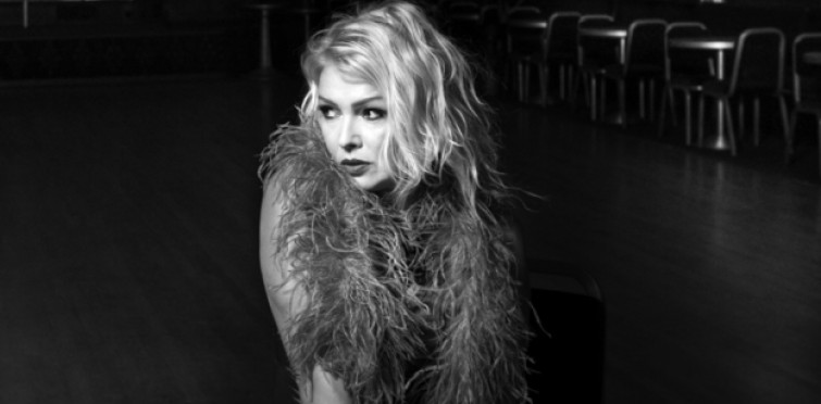 KIM WILDE - 13 de junho | Hipódromo Municipal Manuel Possolo