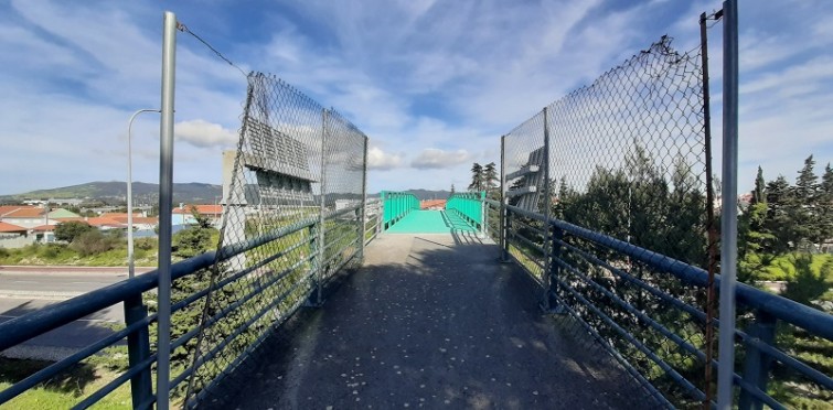 Obra concluída: Construção da passagem superior pedonal na Avenida de Alcabideche