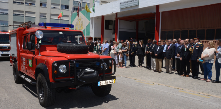 Bombeiros Voluntários de Carcavelos e S. D. Rana