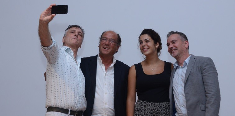 Nick Willing, filho de Paula Rego, marcou o momento com uma selfie 