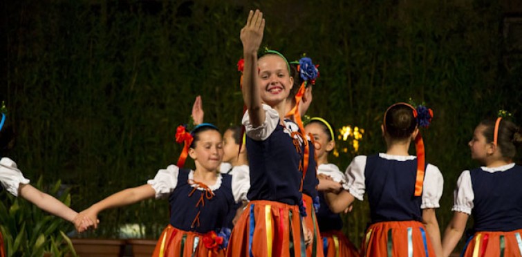 Escola de Dança Ana Mangericão