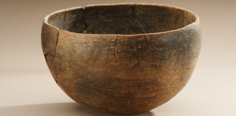 Taça de cerâmica | Gruta II de Alapraia