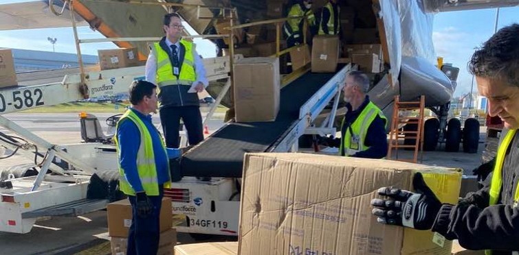 Covid-19 | Primeira encomenda de material médico já chegou a Cascais | Câmara Municipal de Cascais