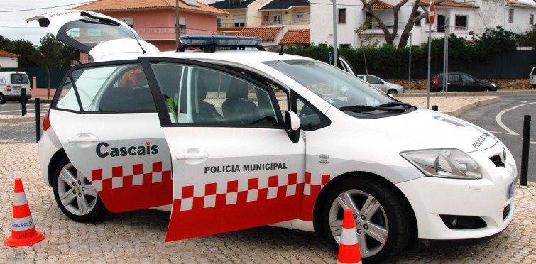 Sintra investe em 12 carros-patrulha para a PSP e GNR - Sintra