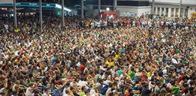 Jogos de Portugal no Euro'2016 em ecrã gigante na Plataforma das Artes