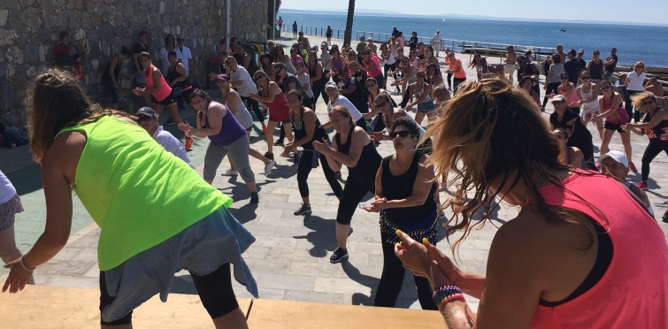 Yoga na Praia  Câmara Municipal de Cascais