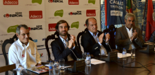 Fernando Feijão, Presidente da Federação de Triatlo Portuguesa, Frederico Pinho de Almeida, Vereador do Desporto, Carlos Carreiras, Presidente da Câmara, e Jorge Paulo Pereira, organizador da prova