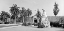 Monumento ao Regimento de Infantaria 19, junto à Cidadela | Cascais, meados do século XX