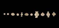 Conjunto de botões de osso polido | Gruta I de S. Pedro do Estoril