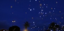 Balões na Noite de desfile das Marchas para homenagear Carlos Martinho