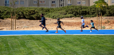 Parque urbano, pista de atletismo e de corta-mato NAZA, espaço fitness e parques e parques infantis na Abóboda Parque urbano, pista de atletismo e de corta-mato NAZA, espaço fitness e parques e parques infantis na Abóboda