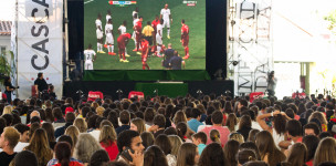 Venha torcer por Portugal no  ...